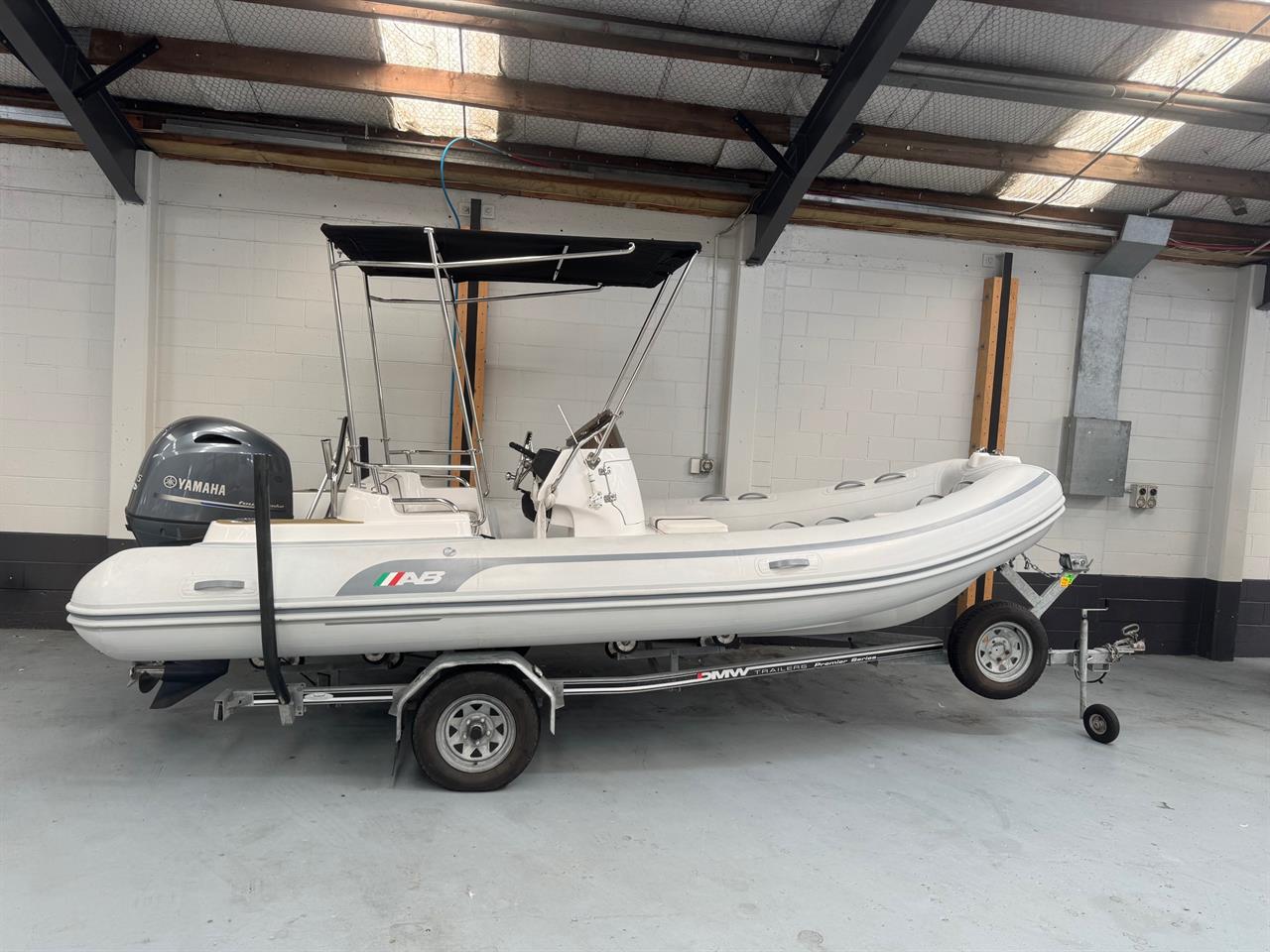 2015 AB RIGID INFLATABLE 17 VST
