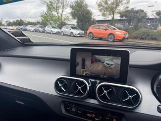 2019 Mercedes-Benz X-Class - Thumbnail