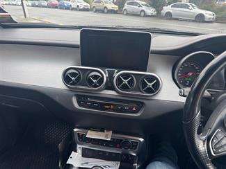 2019 Mercedes-Benz X-Class - Thumbnail