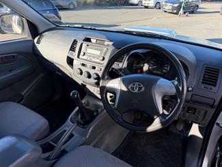 2013 Toyota Hilux - Thumbnail