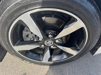 2016 Holden Commodore - Thumbnail