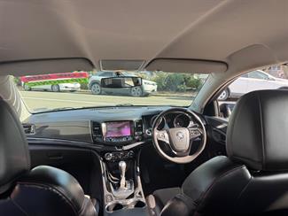 2016 Holden Commodore - Thumbnail