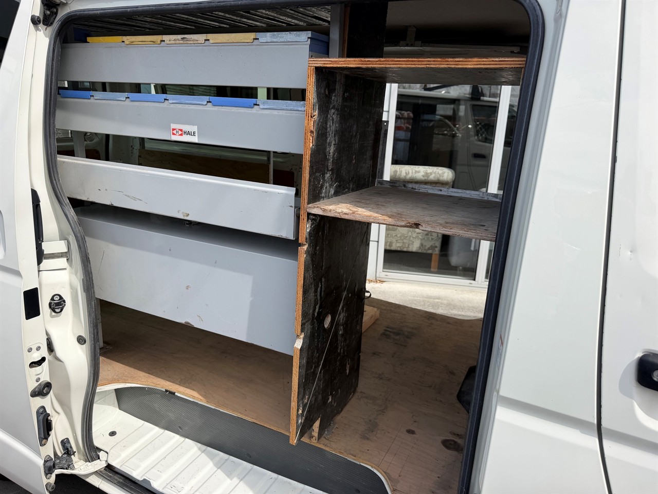 2014 Toyota Hiace