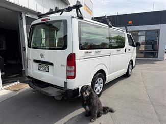 2014 Toyota Hiace - Thumbnail
