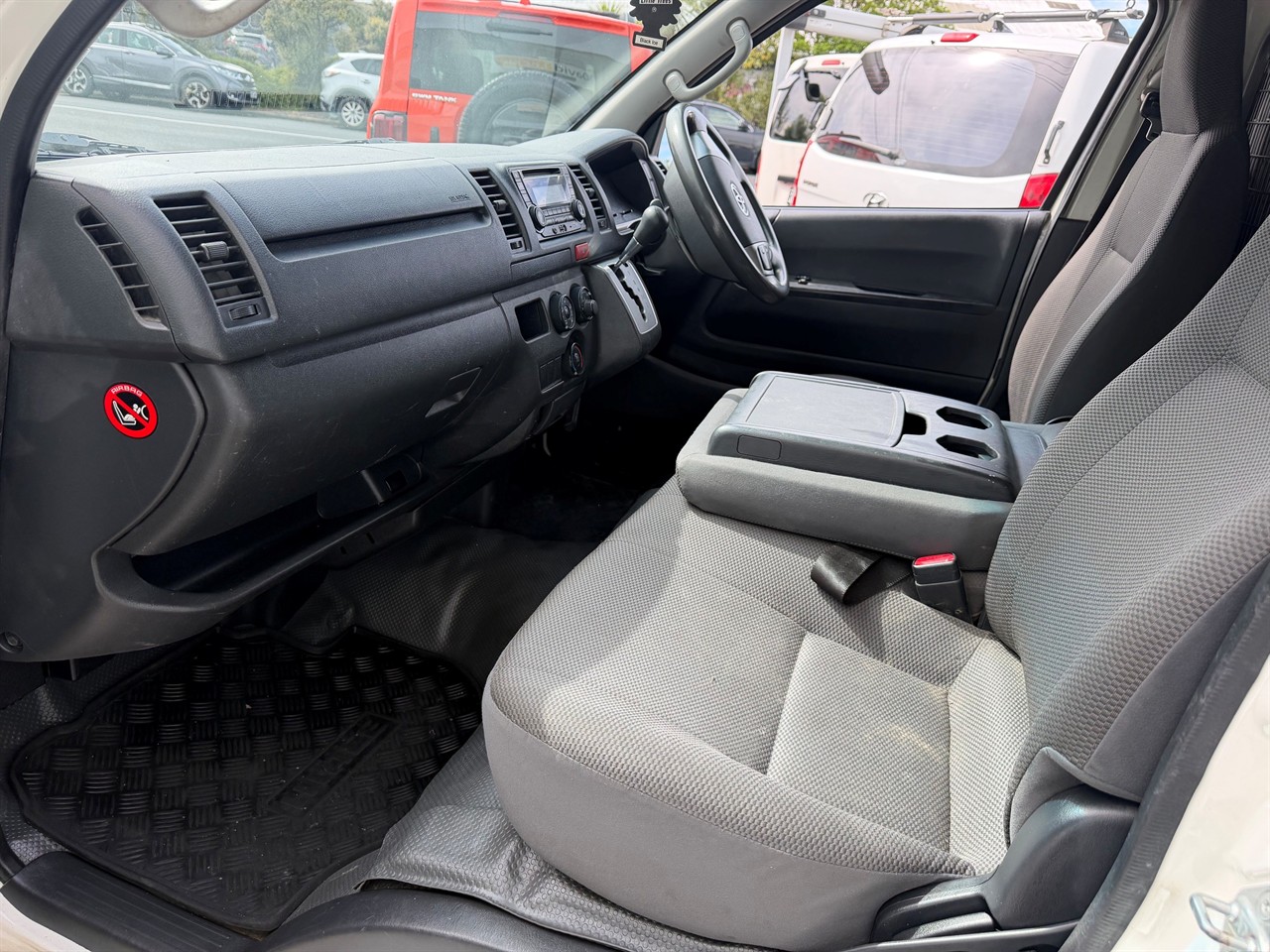 2014 Toyota Hiace