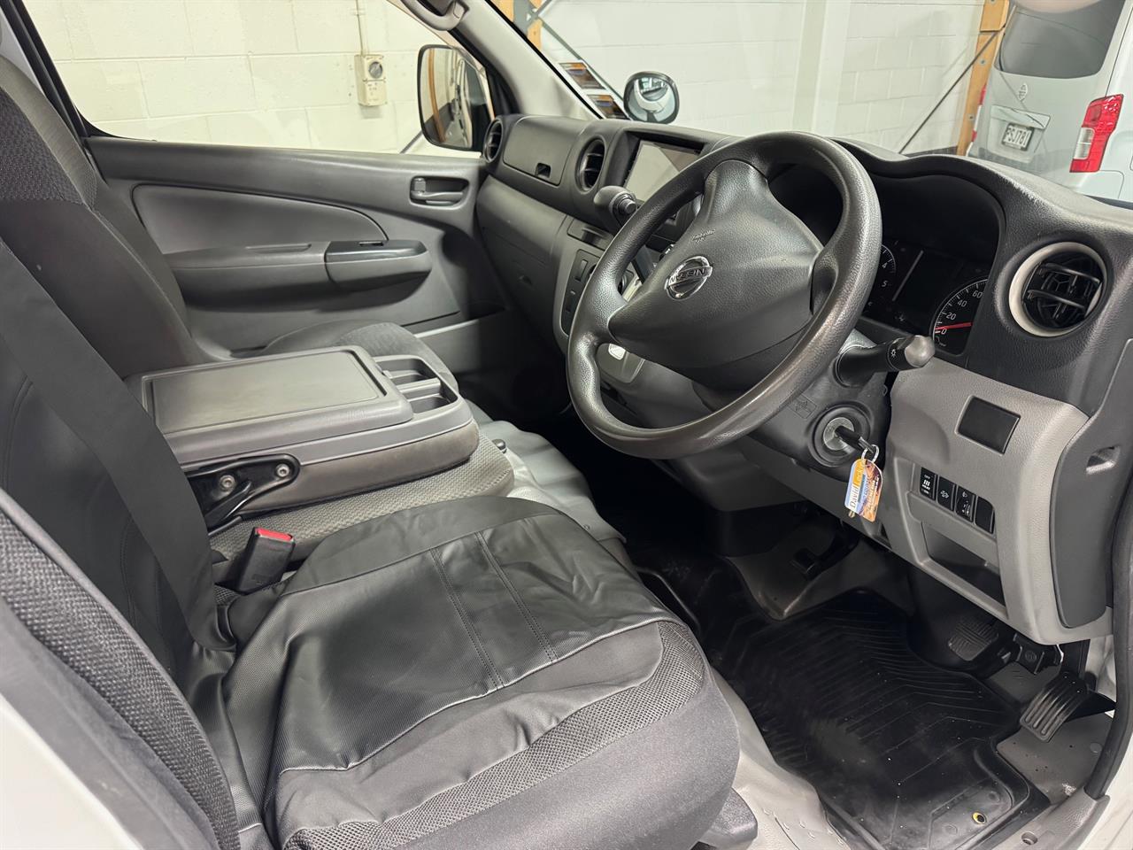 2015 Nissan Caravan