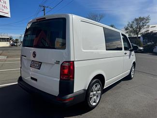 2016 Volkswagen Transporter - Thumbnail