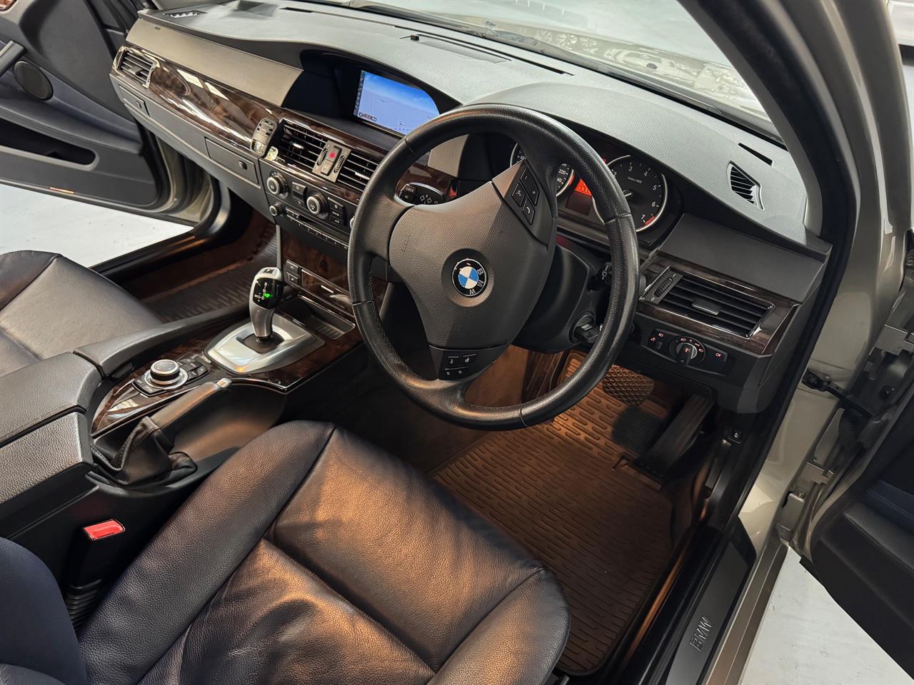 2009 BMW 540I