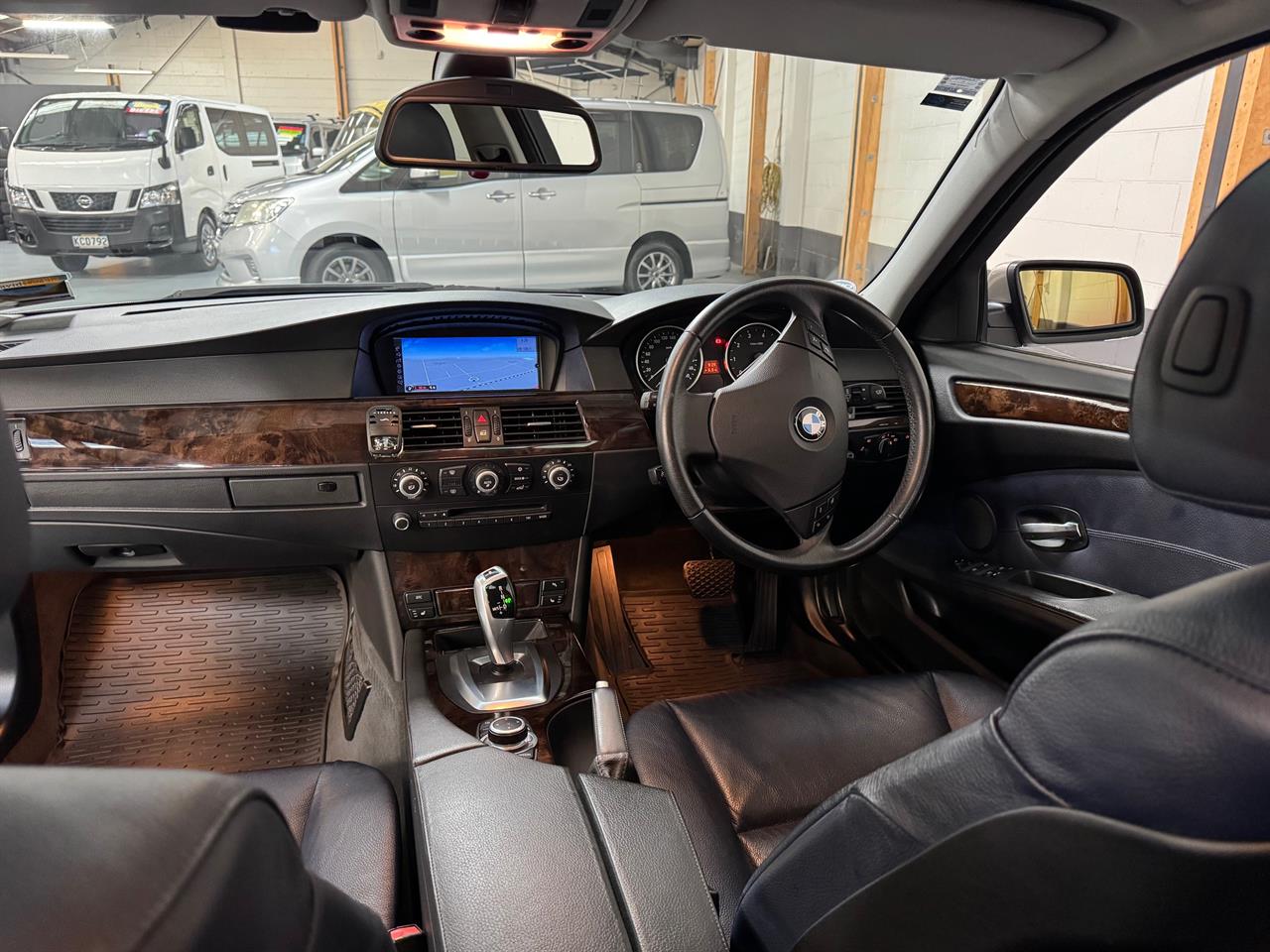 2009 BMW 540I