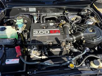 2003 Toyota Hilux - Thumbnail