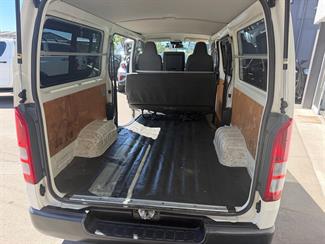 2020 Toyota Hiace - Thumbnail