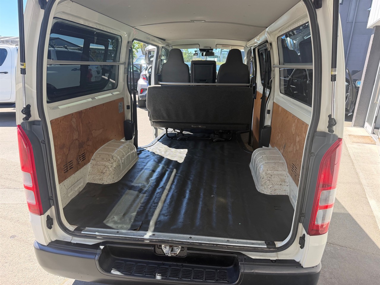 2020 Toyota Hiace