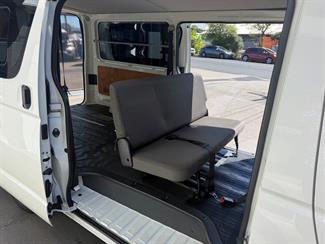 2020 Toyota Hiace - Thumbnail