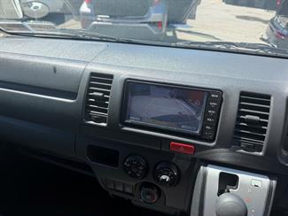 2020 Toyota Hiace - Thumbnail
