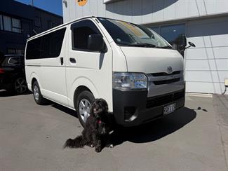 2020 Toyota Hiace - Thumbnail