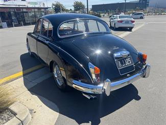 1961 Jaguar MK2 - Thumbnail