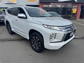 2021 Mitsubishi Pajero - Thumbnail