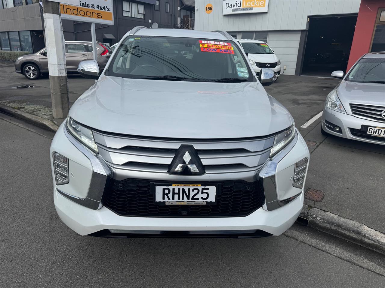 2021 Mitsubishi Pajero