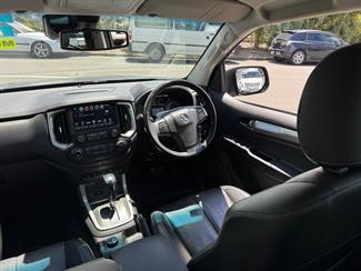 2016 Holden Colorado - Thumbnail