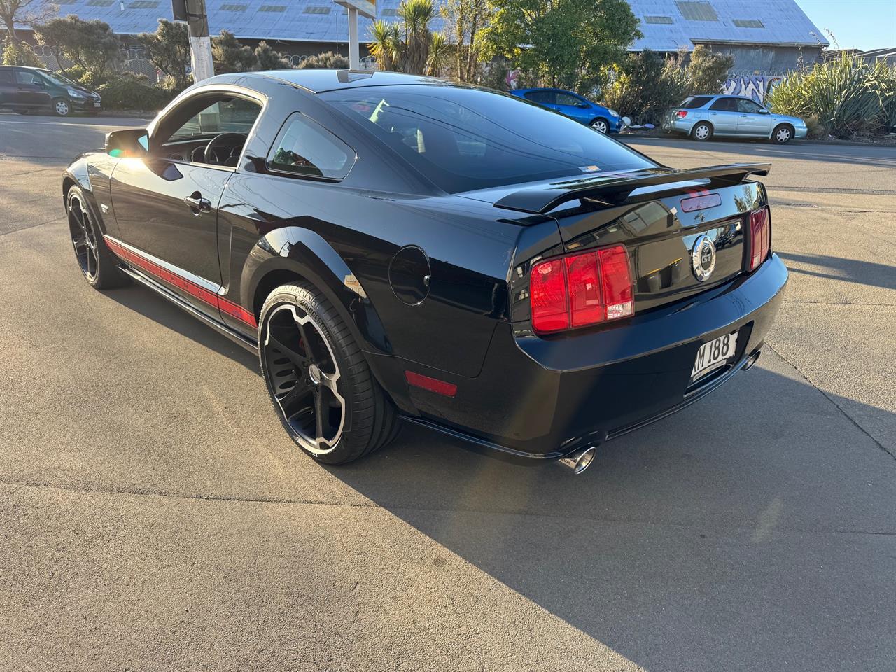 2005 Ford Mustang
