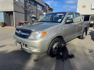 2006 Toyota Hilux - Thumbnail
