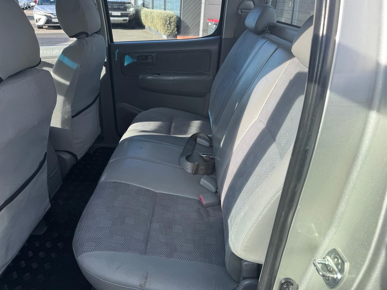 2006 Toyota Hilux