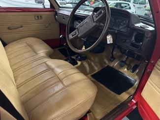 1982 Toyota Hilux - Thumbnail
