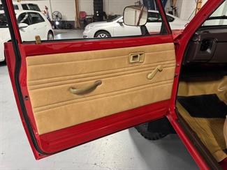 1982 Toyota Hilux - Thumbnail