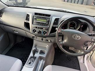 2008 Toyota Hilux - Thumbnail