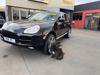 2006 Porsche Cayenne - Thumbnail