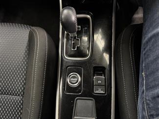 2020 Mitsubishi Outlander - Thumbnail