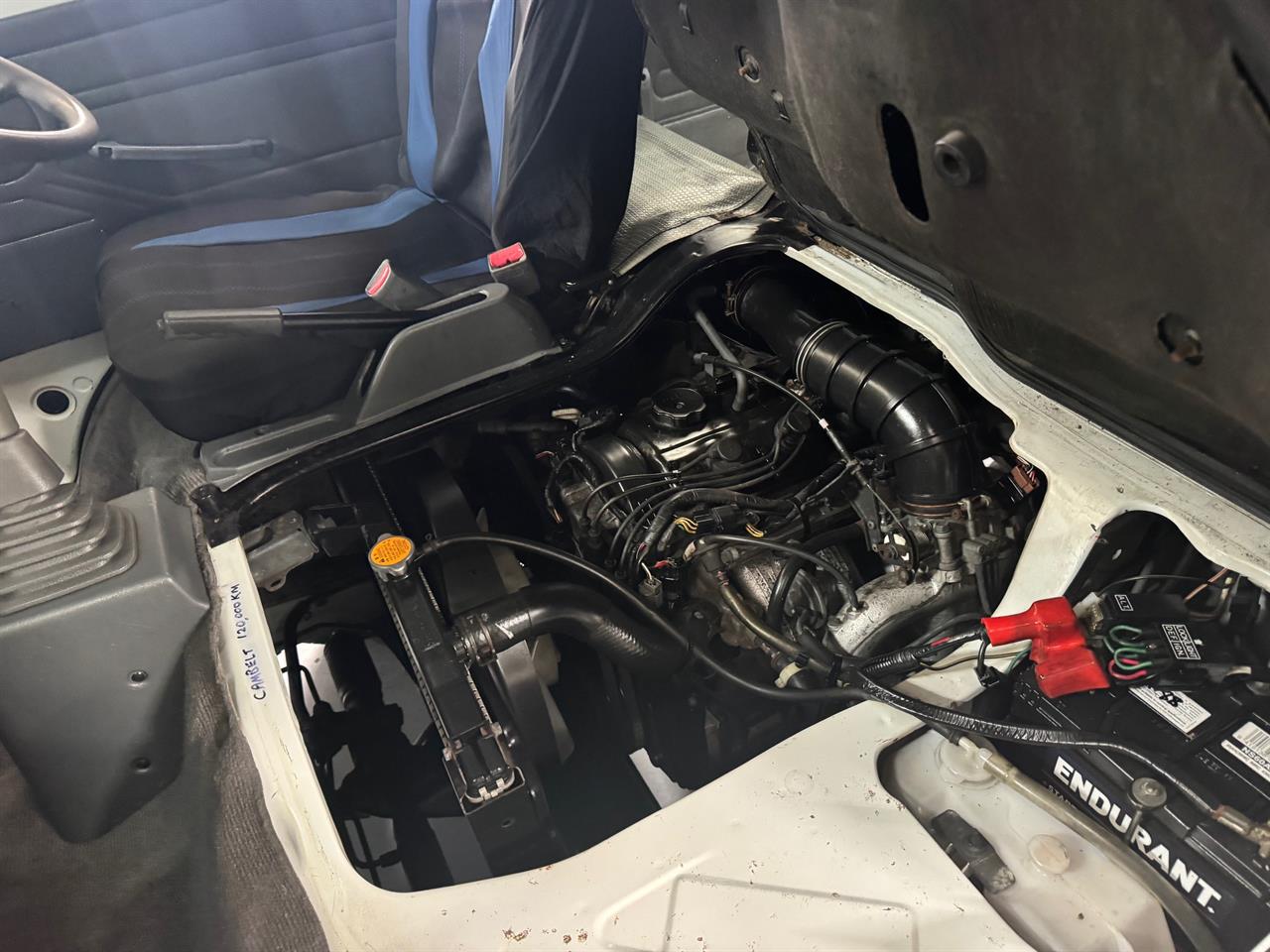 2011 Mitsubishi L300