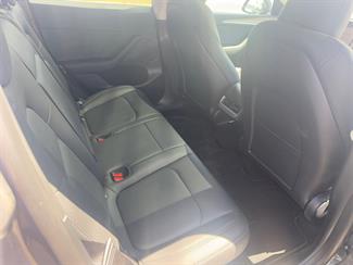 2023 Tesla Model Y - Thumbnail