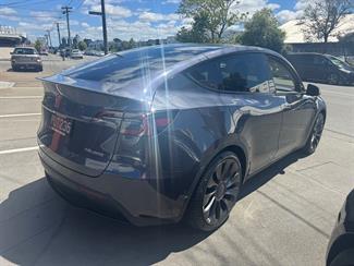 2023 Tesla Model Y - Thumbnail