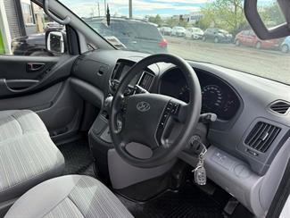 2021 Hyundai Iload - Thumbnail