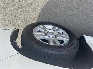 2013 Toyota Landcruiser Prado - Thumbnail