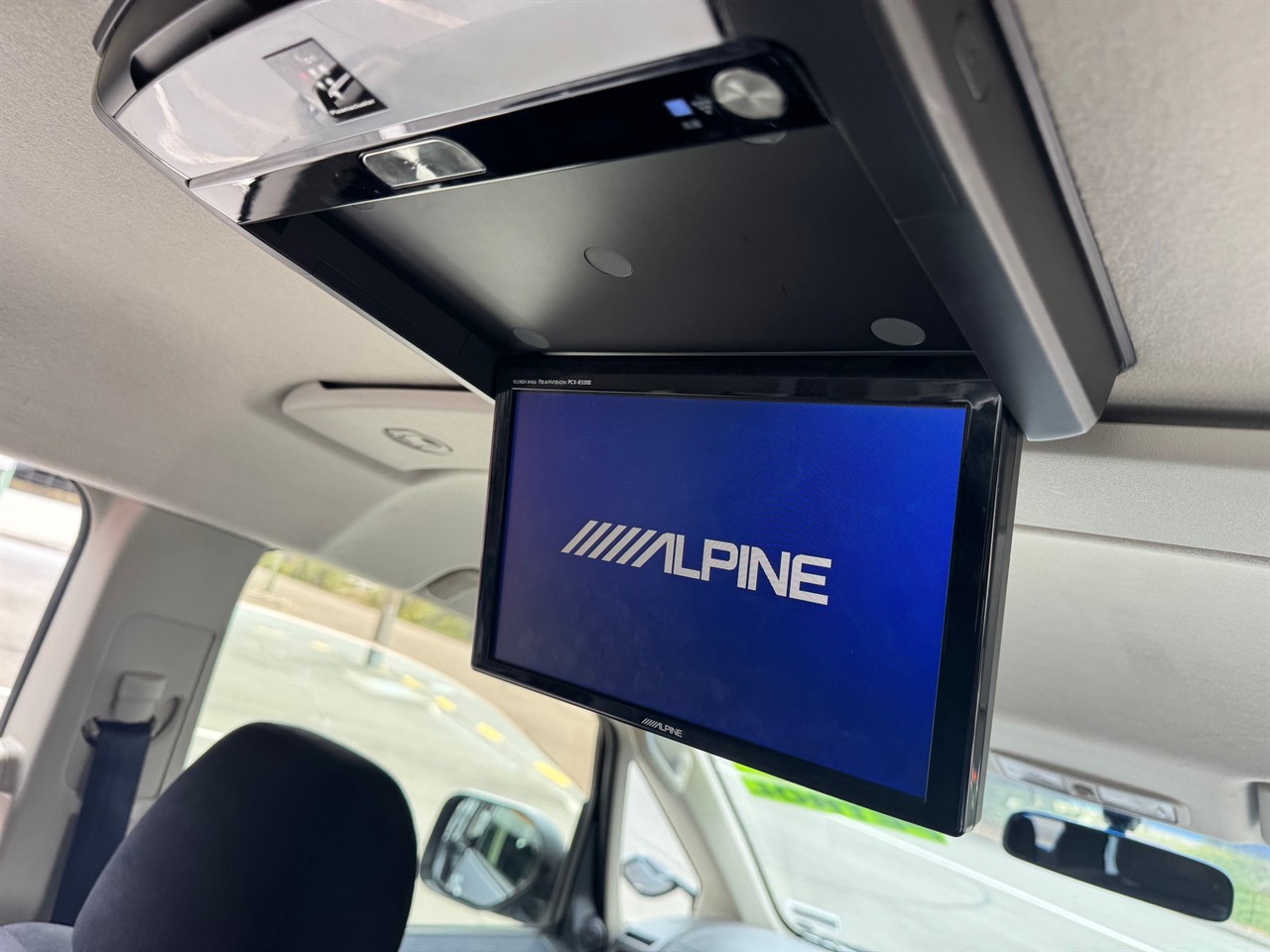 2014 Mitsubishi Delica