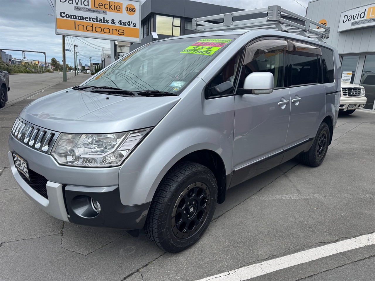 2014 Mitsubishi Delica