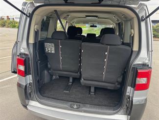 2014 Mitsubishi Delica - Thumbnail