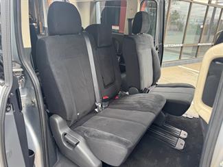 2014 Mitsubishi Delica - Thumbnail