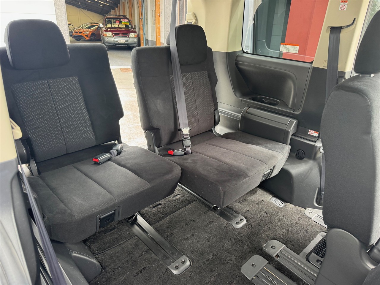 2014 Mitsubishi Delica