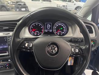 2014 Volkswagen Golf - Thumbnail