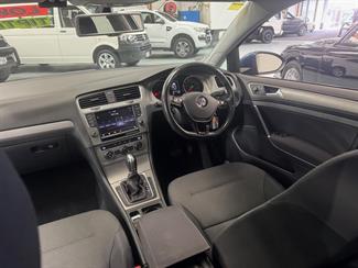 2014 Volkswagen Golf - Thumbnail
