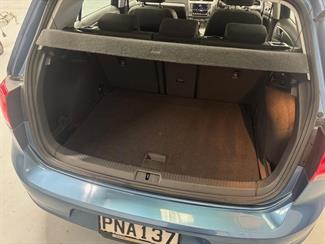 2014 Volkswagen Golf - Thumbnail