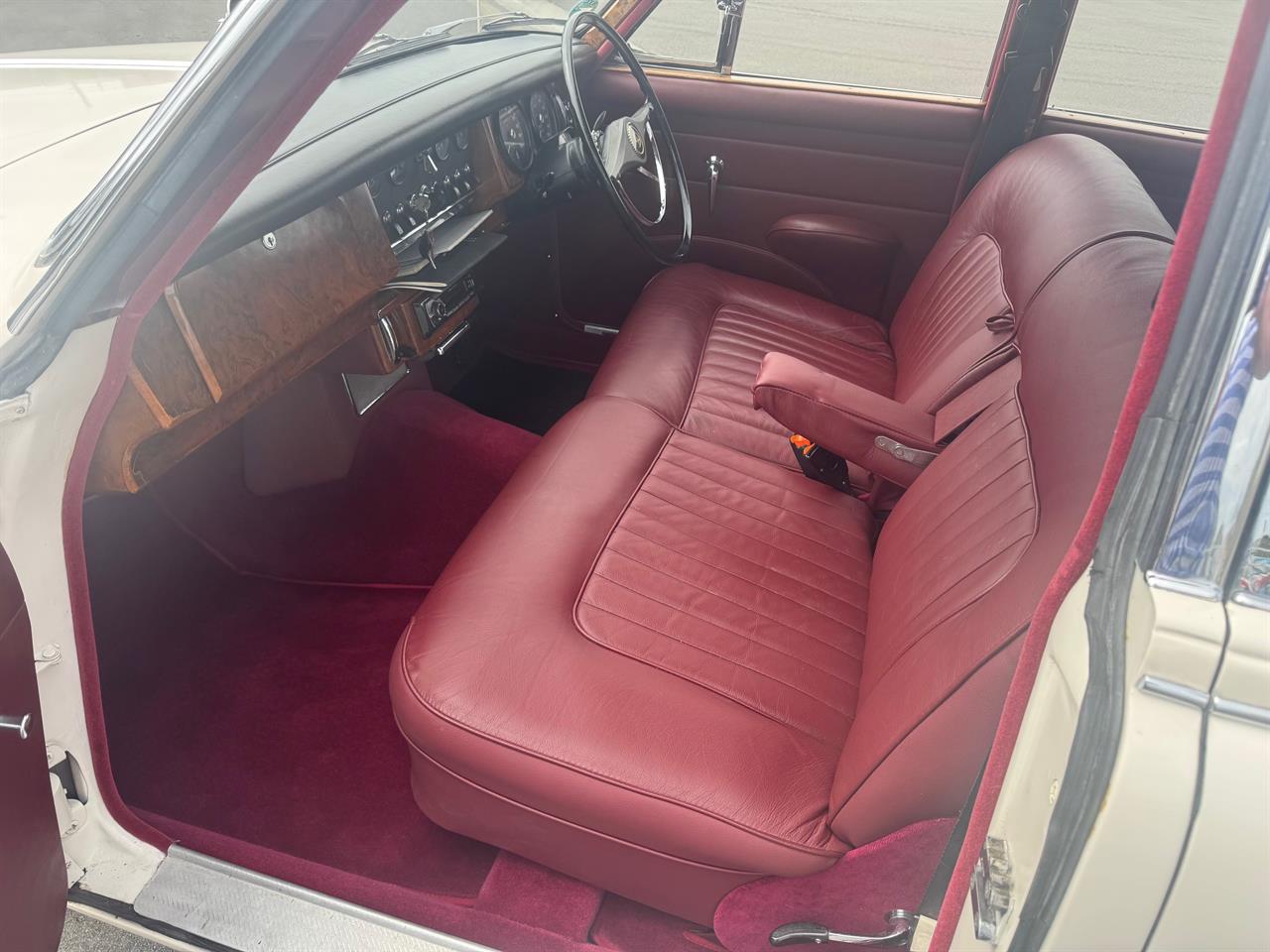 1968 Daimler V8