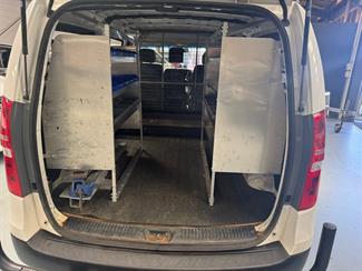 2017 Hyundai Iload - Thumbnail