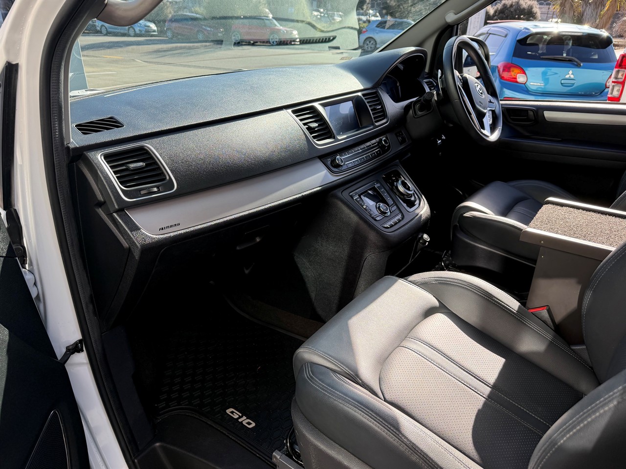 2021 LDV G10