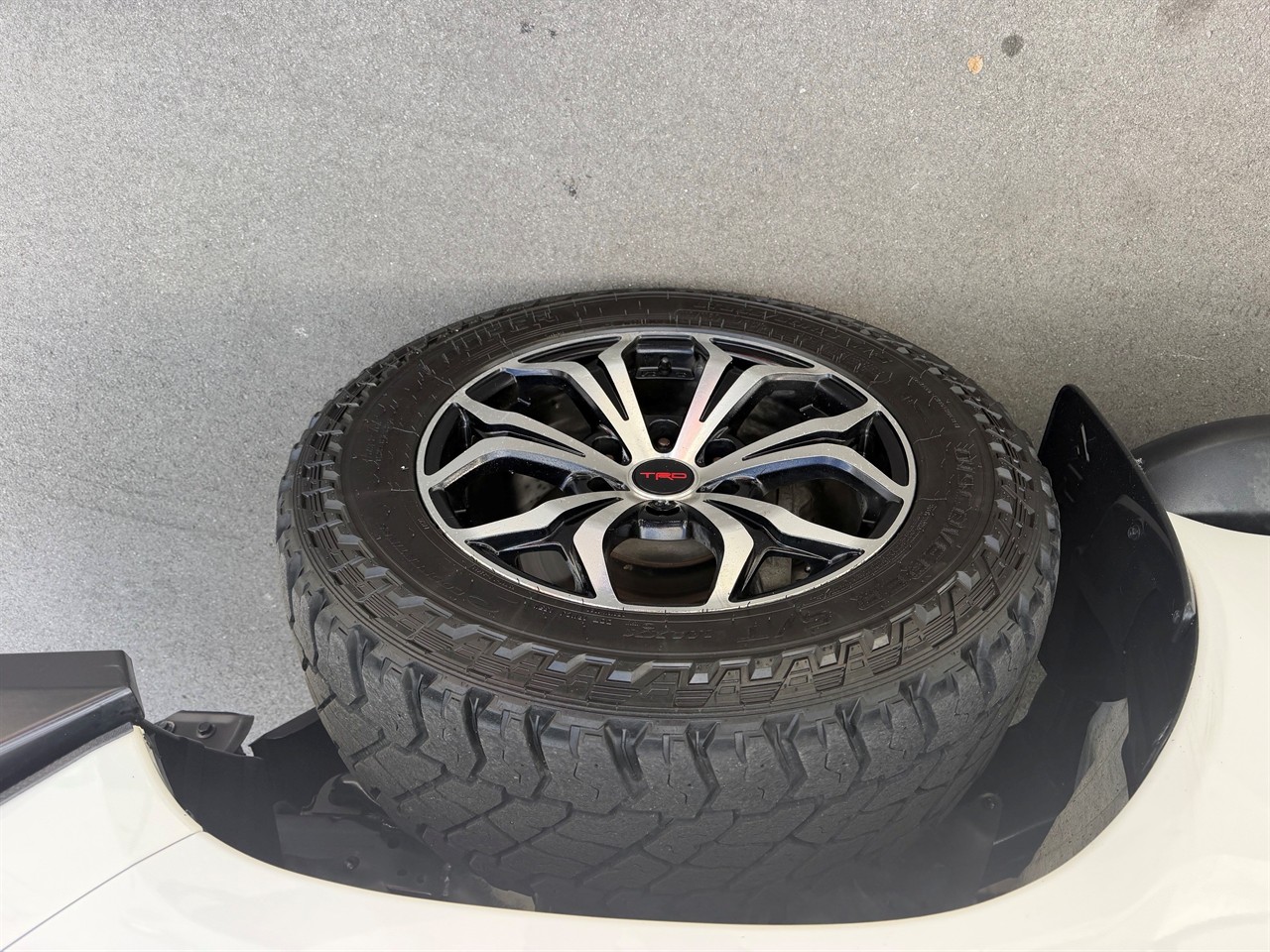 2024 Toyota Hilux