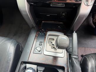 2013 Toyota Landcruiser - Thumbnail