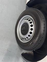 2011 Volkswagen T5 - Thumbnail